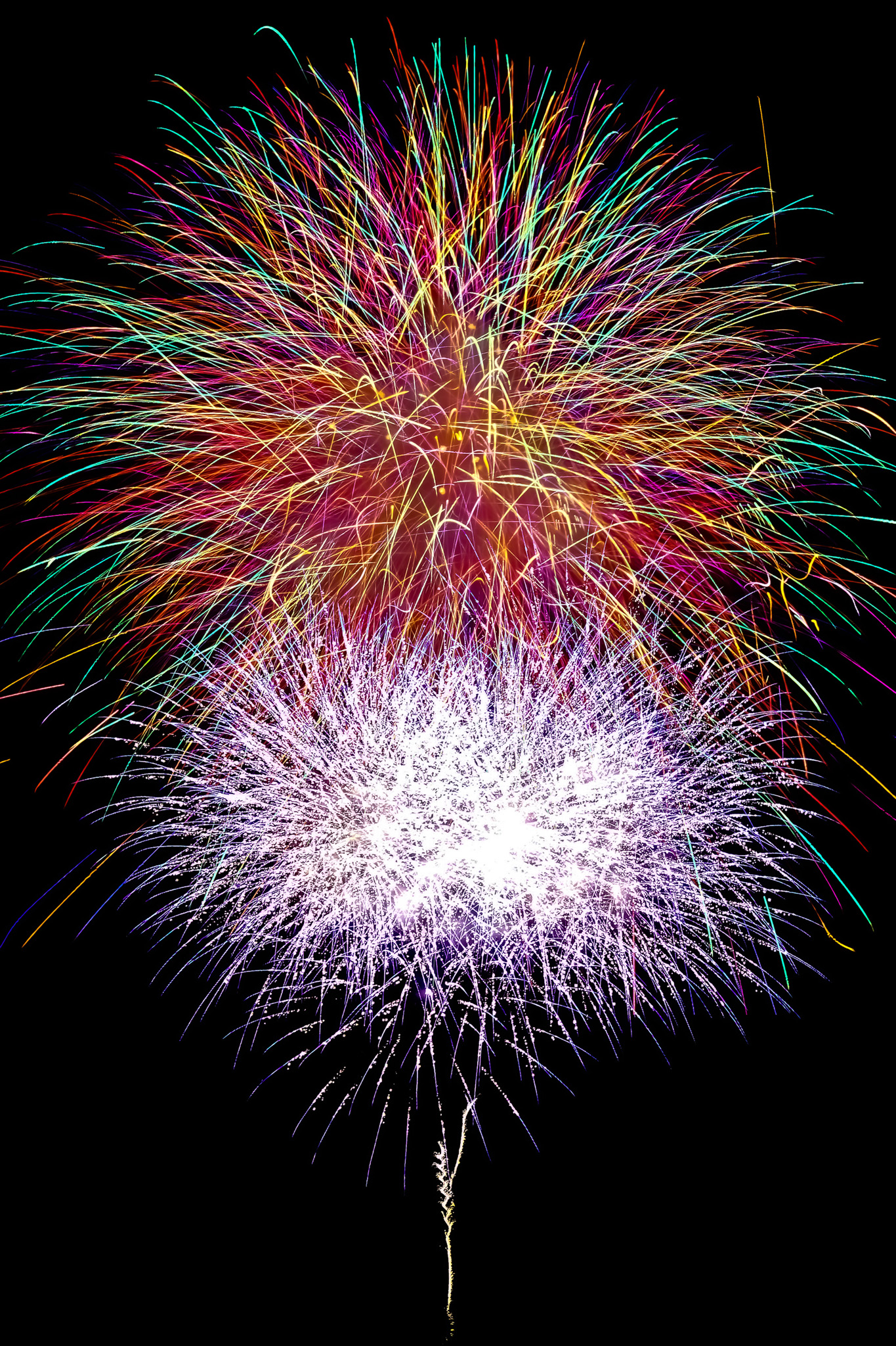 綺麗な打ち上げ花火 の画像 写真素材を無料ダウンロード 1 フリー素材 Beiz Images
